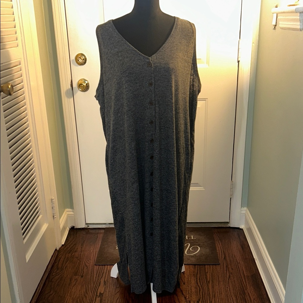 Gray Sleeveless Button-Down Dress